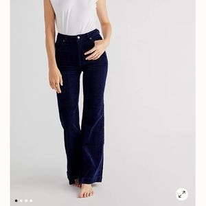 Rolla’s East Coast Flare in Midnight Blue Size 25